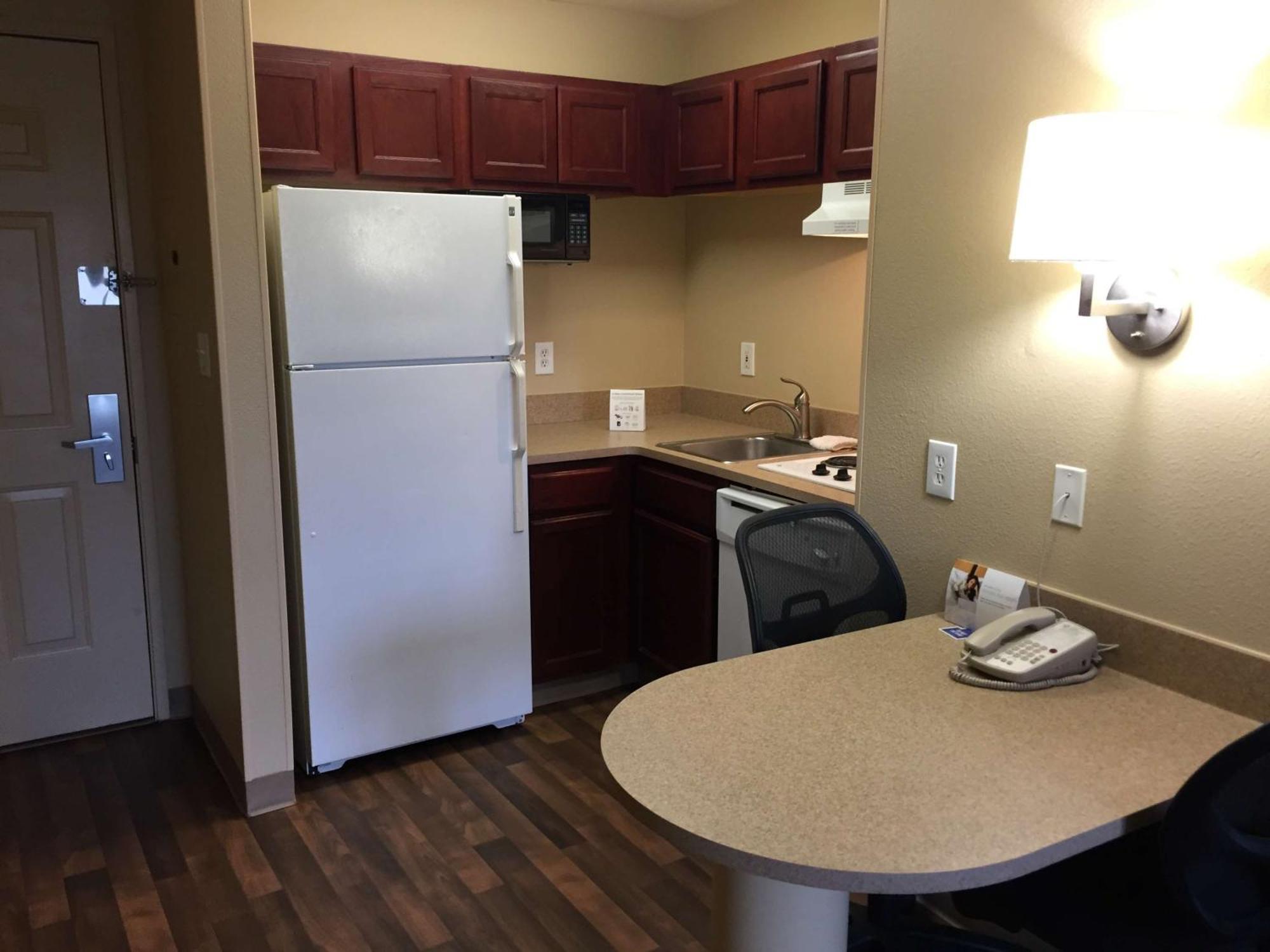 Extended America Select - Orlando - Maitland - Summit Tower Blvd Hotel 2*